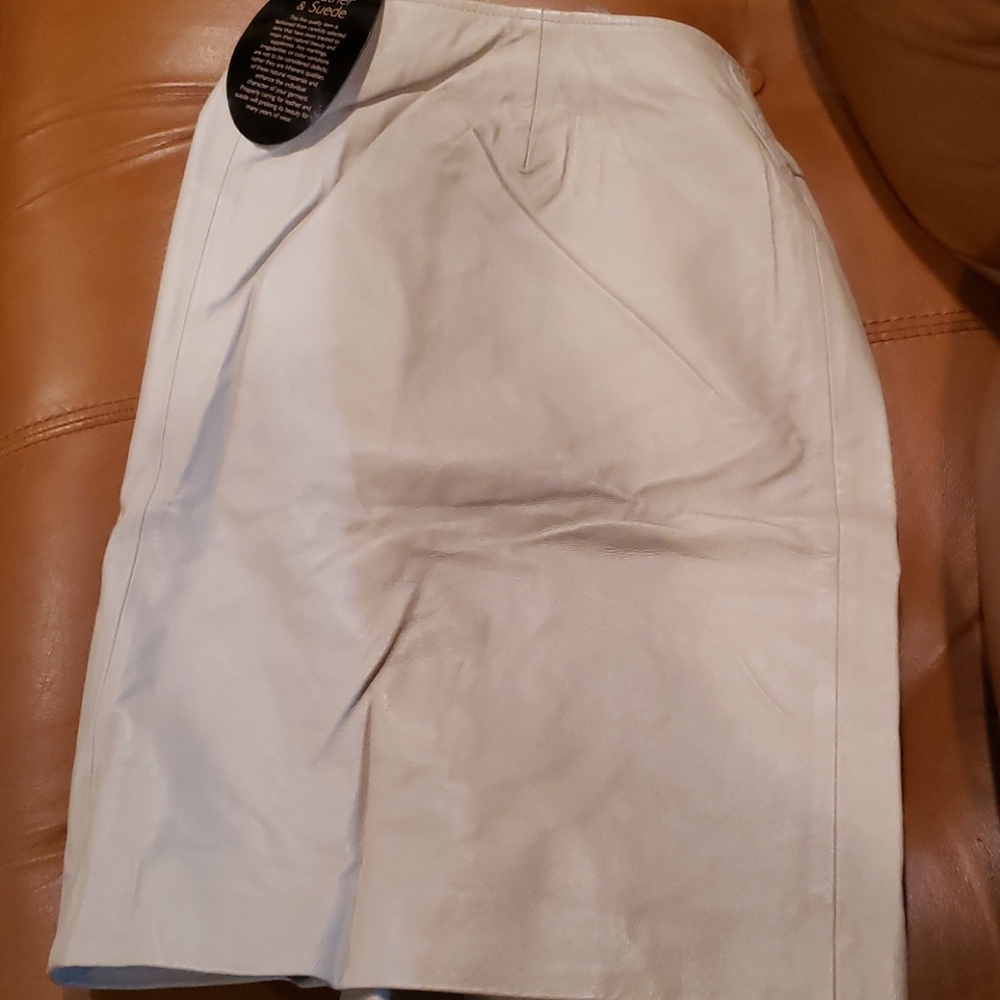 Leather skirt